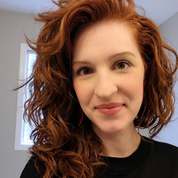 Meet your Posher - Picture 4 of 4